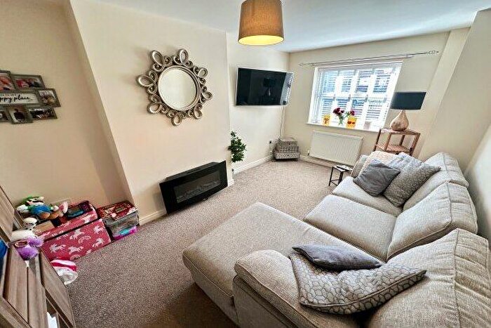 4 Bedroom Property To Rent In Main Street, Leeds, LS26