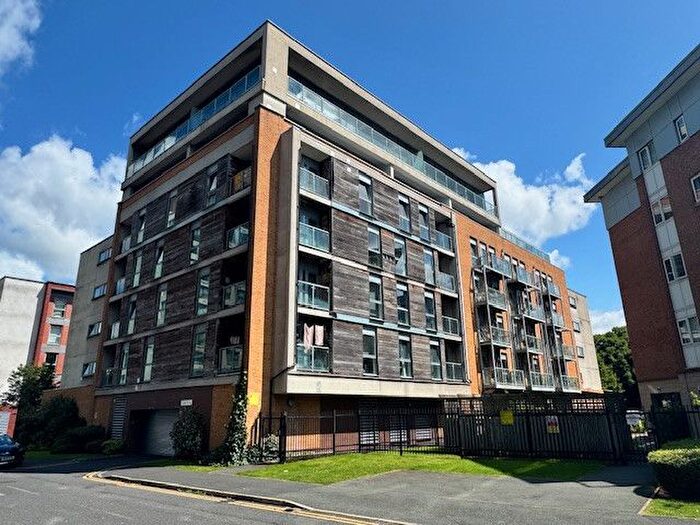 2 Bedroom Flat To Rent In Pioneer House, C Elmira Way, Salford, Lancashire, M5