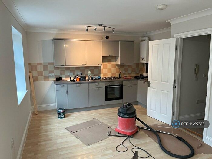 2 Bedroom Flat To Rent In Edgar Road, Cliftonville, Margate, CT9