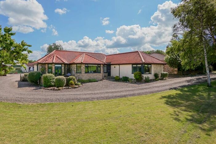 5 Bedroom Detached Bungalow For Sale In Cupar, KY15