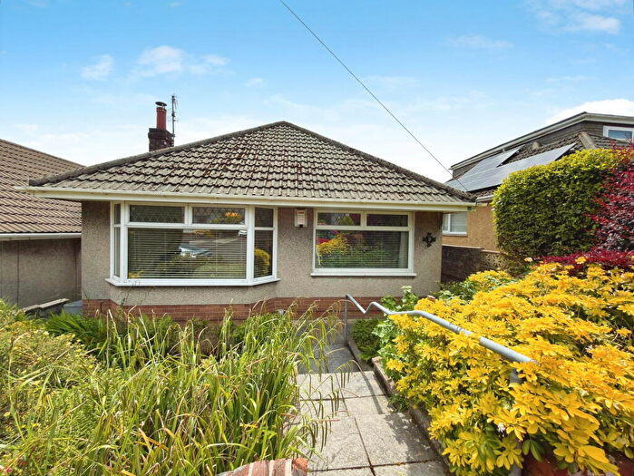 2 Bedroom Detached Bungalow For Sale In Dan-y-Parc, Morriston, Swansea, SA6
