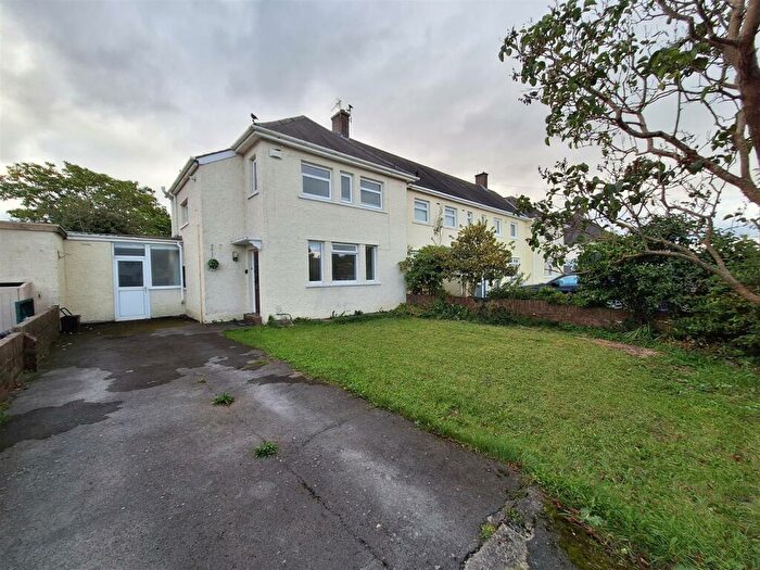 3 Bedroom Semi-Detached House To Rent In Ton-Y-Groes, Pencoed, Bridgend, CF35