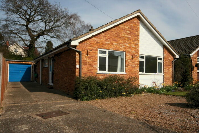 3 Bedroom Detached Bungalow To Rent In Church Road, Ashtead, KT21