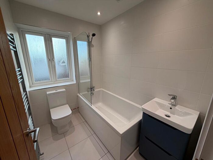 3 Bedroom Terraced House To Rent In West Street, Gorseinon, Swansea, SA4