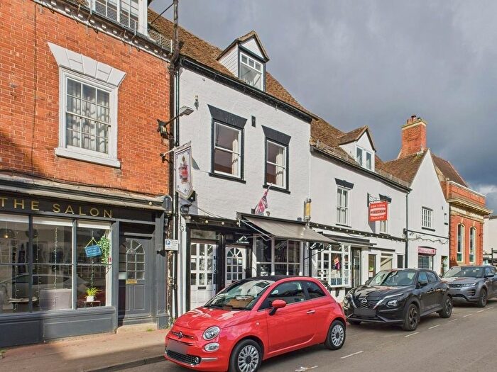 4 Bedroom Town House For Sale In New Street, Upton-Upon-Severn, Worcester, WR8