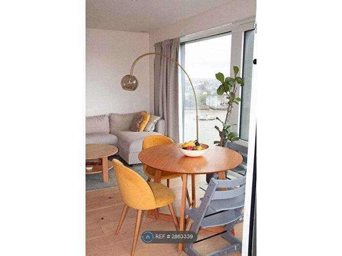 2 Bedroom Flat To Rent In Norton House, London, SE18