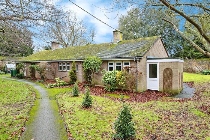 2 Bedroom Semi-Detached Bungalow For Sale In The Precincts, Peterborough, PE1