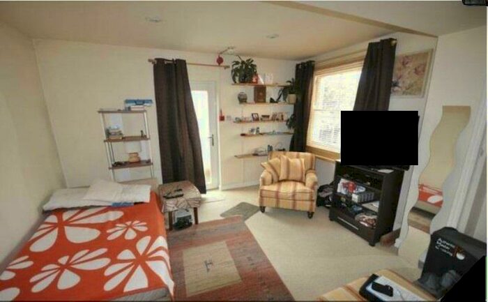 Studio To Rent In Cadogan House, All Saints Road, Cheltenham, GL52