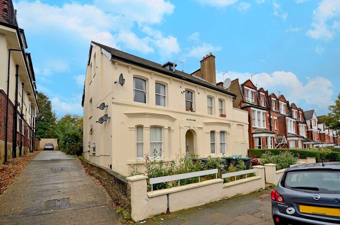 1 Bedroom Flat To Rent In Muswell Avenue, Muswell Hill, London, N10