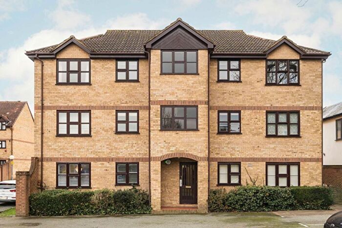 1 Bedroom Flat To Rent In Adelina Mews, London, SW12