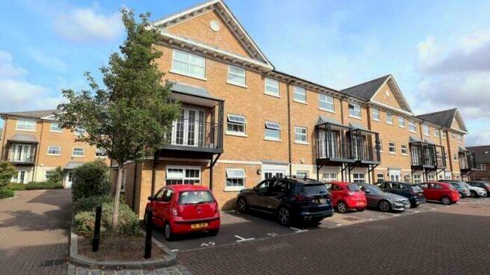2 Bedroom Apartment To Rent In Reliance Way, East Oxford, OX4