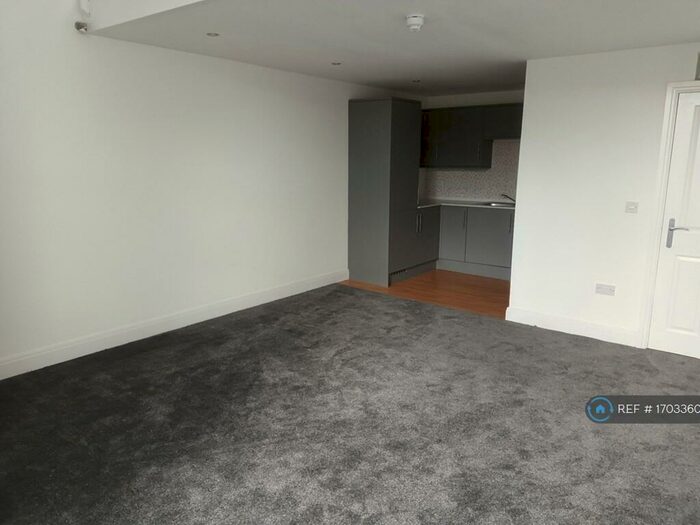 1 Bedroom Flat To Rent In Brougham Hall, Rossendale, BB4