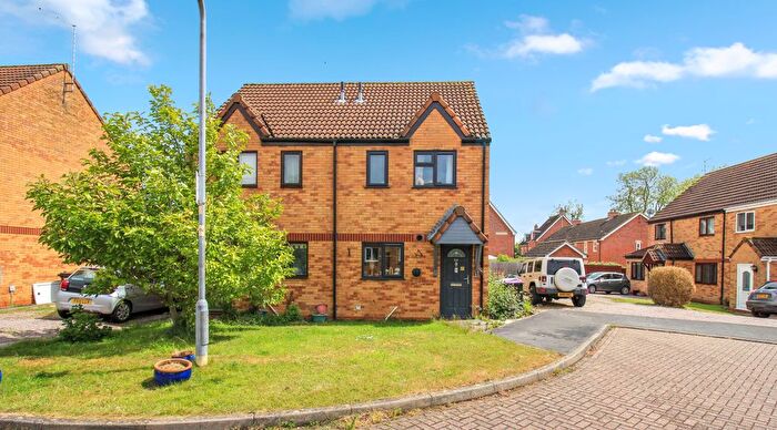 2 Bedroom Semi-Detached House For Sale In Beck Way Thurlby, Bourne, PE10