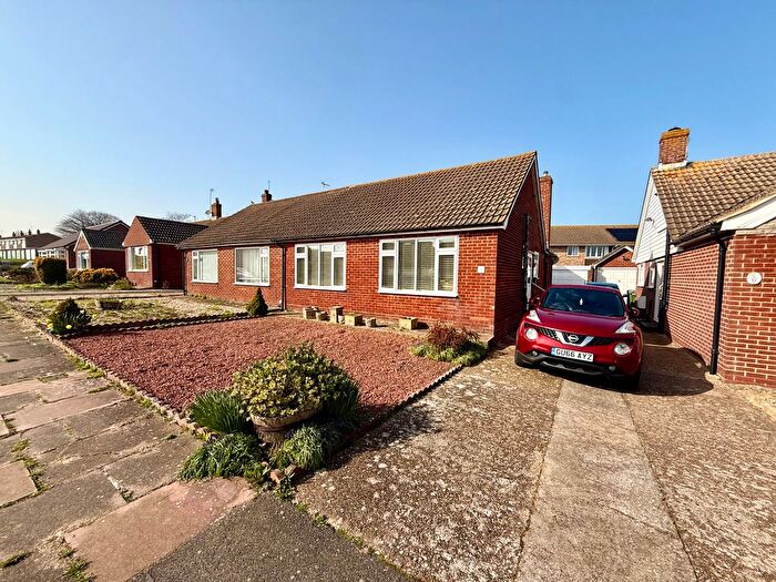 2 Bedroom Bungalow To Rent In Rise Park Gardens, Eastbourne, BN23