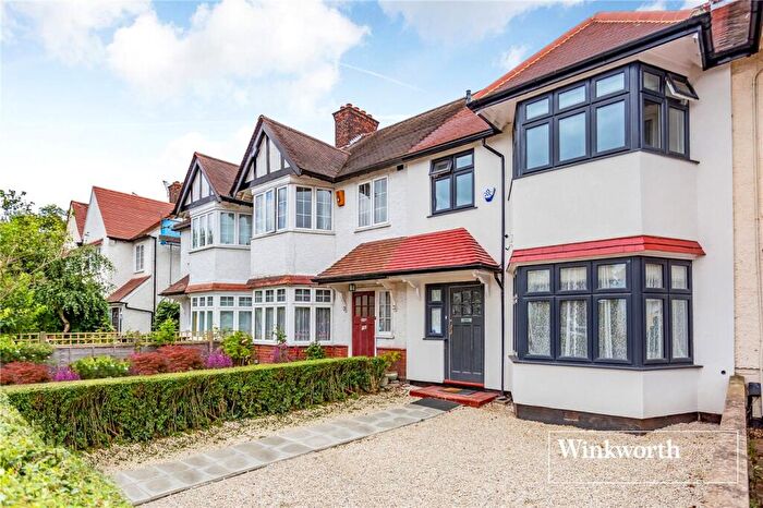 4 Bedroom Terraced House To Rent In Hervey Close, Finchley, London, N3
