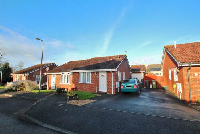 2 Bedroom Bungalow To Rent In Field Farm Close, Stoke Gifford, Bristol, BS34