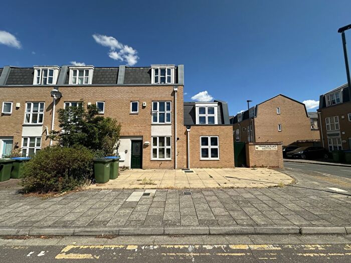 4 Bedroom Terraced House To Rent In Franklin Place, Lewisham, SE13