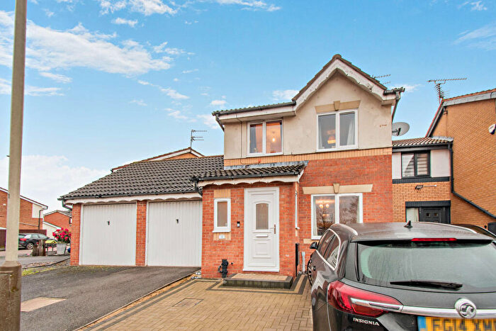 3 Bedroom Detached House For Sale In Bleasby Close, Leicester, LE4