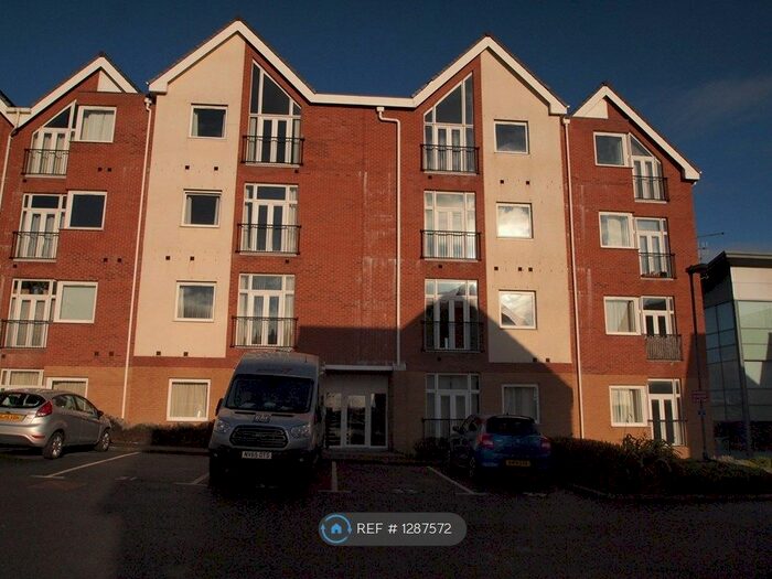2 Bedroom Flat To Rent In Willow Sage Court, Stockton-On-Tees TS18