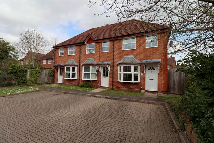 2 Bedroom End Of Terrace House To Rent In Blanchard Close, Woodley, Reading, RG5