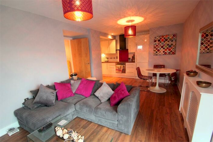 2 Bedroom Apartment To Rent In Thomas Court, Three Queens Lane, Bristol, BS1