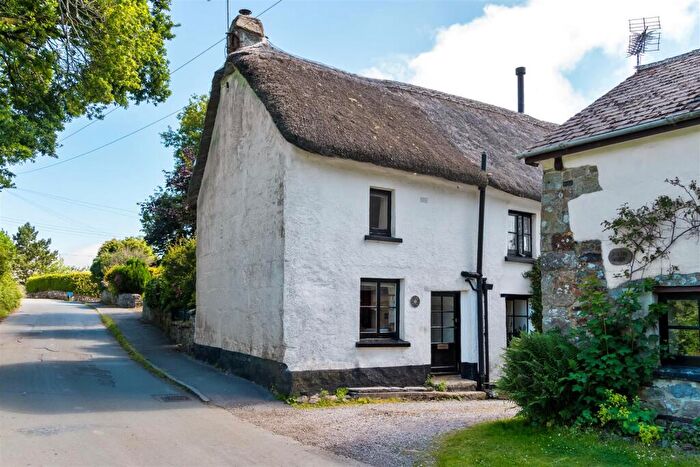 1 Bedroom Semi-Detached House For Sale In South Tawton, Okehampton, EX20