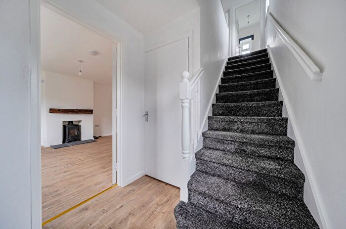 3 Bedroom End Terrace House For Sale In Heulfryn, Aberangell, Machynlleth, Powys, SY20