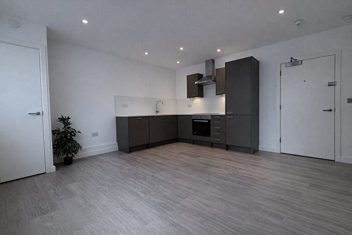 2 Bedroom Flat To Rent In Pembroke House, Exeter, EX1