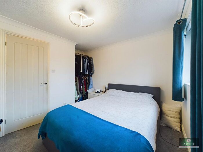 2 Bedroom Terraced House For Sale In Guinevere Road, Ifield, Crawley, RH11