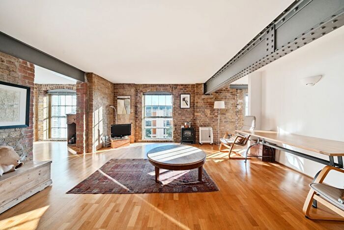 1 Bedroom Flat To Rent In Grange Road, London, SE1