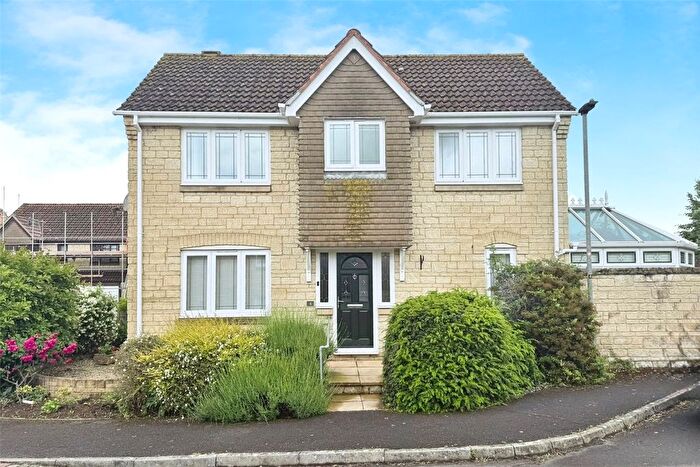 4 Bedroom Detached House For Sale In The Old Batch, Bradford On Avon, BA15