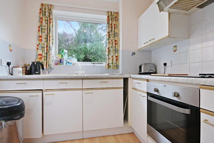 Studio For Sale In Ashdown Gate, London Road, East Grinstead, West Sussex, RH19