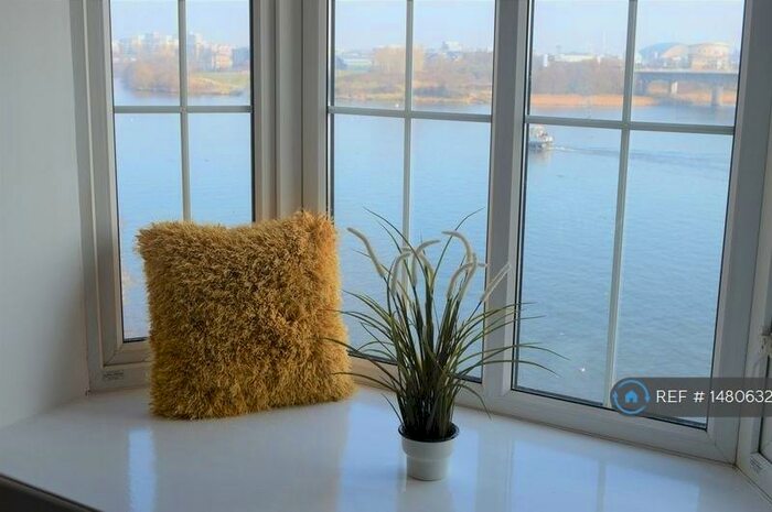 1 Bedroom Flat To Rent In Windsor Quay, Cardiff, CF11