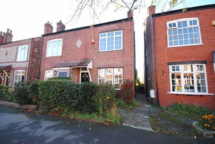 3 Bedroom Semi-Detached House To Rent In Seymour Road, Cheadle Hulme, SK8