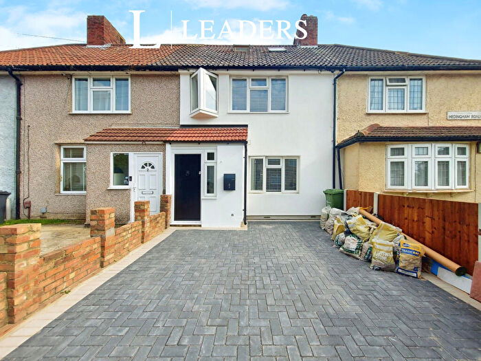 4 Bedroom Terraced House To Rent In Hedingham Road, RM8