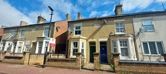 3 Bedroom House To Rent In Millfield, PE1