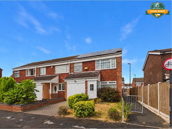 3 Bedroom End Of Terrace House For Sale In Honiley Drive, Sutton Coldfield, B73