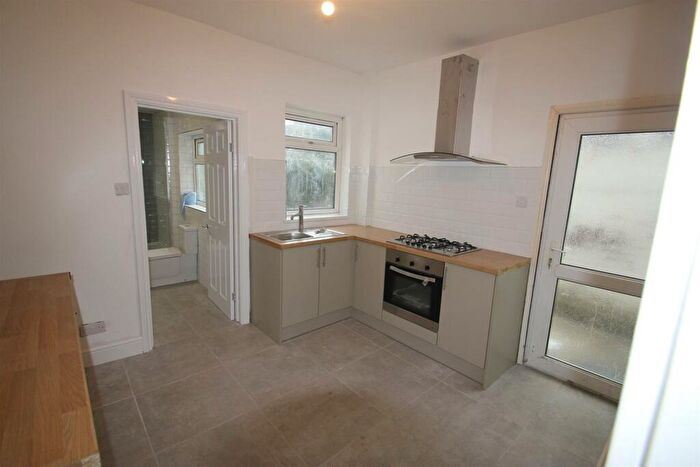 2 Bedroom Apartment To Rent In Claude Place, Cardiff, CF24