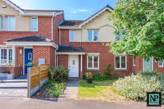 3 Bedroom Terraced House To Rent In Meadowbank, Tamworth, B78