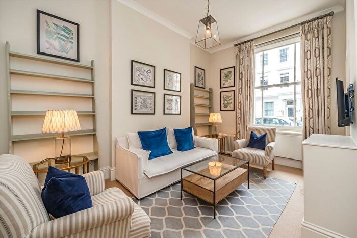 2 Bedroom Flat For Sale In Alderney Street, Pimlico, SW1V