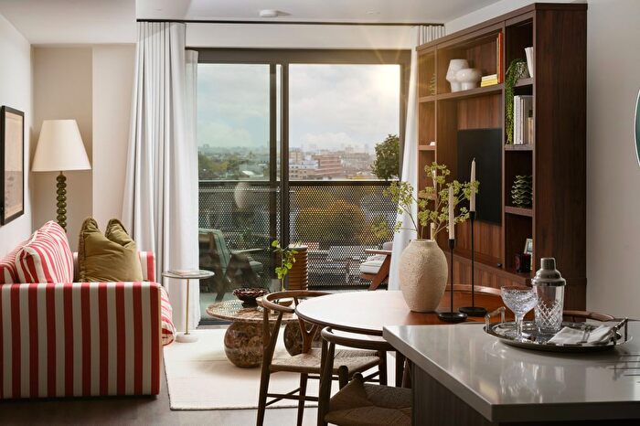 1 Bedroom Flat For Sale In Regent's View, Bethnal Green, E2
