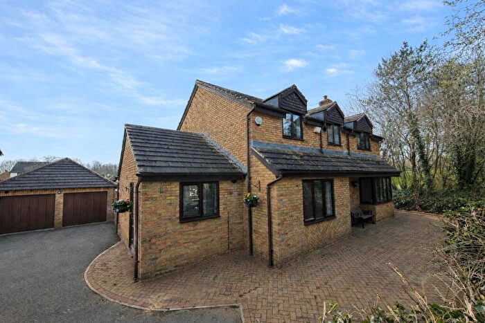4 Bedroom Detached House For Sale In Exeter Close, Chippenham, SN14
