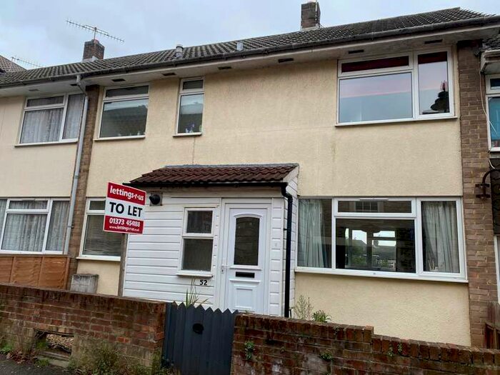 3 Bedroom House To Rent In Trinity Street, Frome, Somerset, BA11