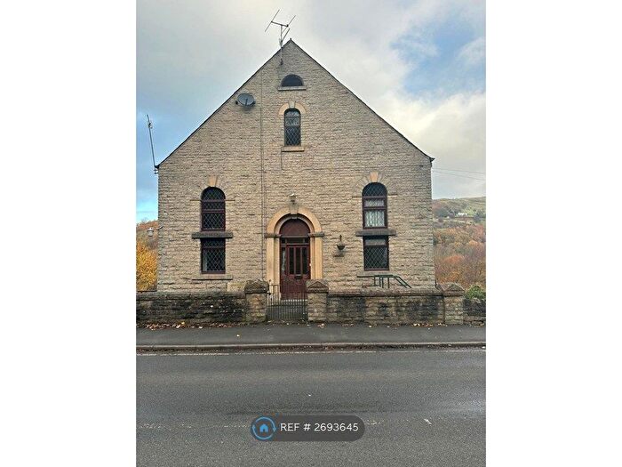 3 Bedroom Terraced House To Rent In New Mills Road, Birch Vale, High Peak, SK22