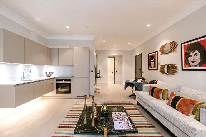 2 Bedroom Flat To Rent In Holland Park, W11