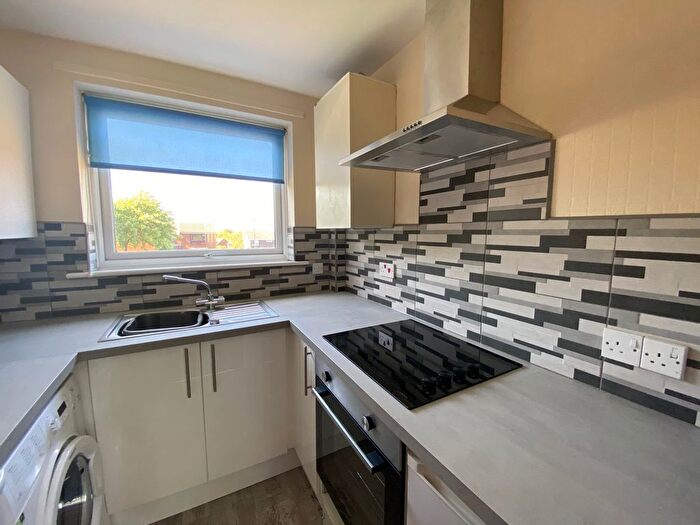 Studio To Rent In Lydford Court, Newcastle Upon Tyne, NE3