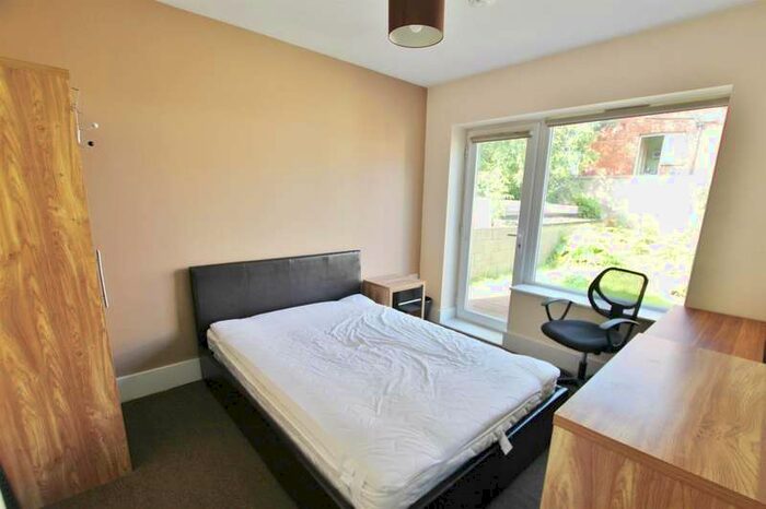 1 Bedroom Property To Rent In Astbury Avenue Poole, BH12