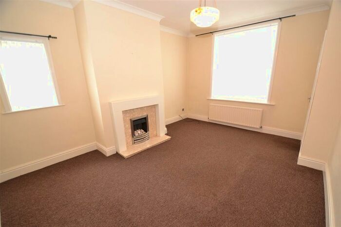 2 Bedroom End Of Terrace House For Sale In School Street, Moorbottom, Cleckheaton, BD19