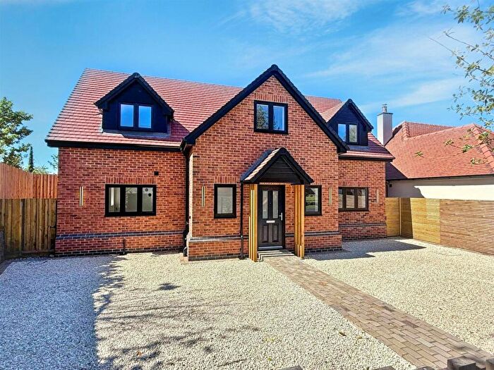 4 Bedroom Detached House For Sale In Station Road, Scholar Green, Staffordshire, ST7