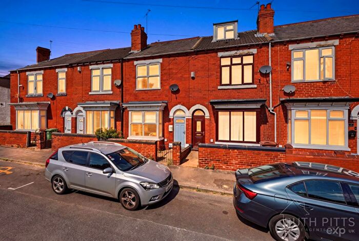3 Bedroom Terraced House For Sale In Moorhouse View, South Elmsall, WF9